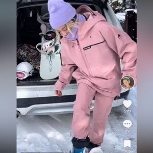 Burton Mens' GORE-TEX Snow Jacket - Powder Blush - Small